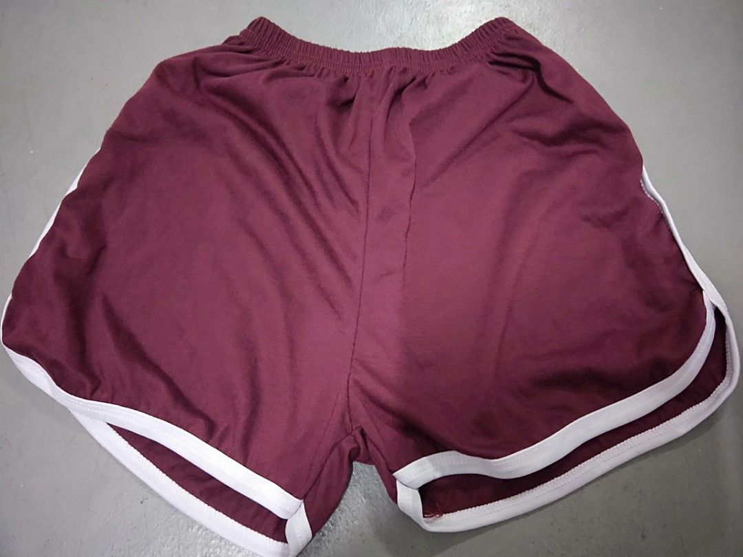 Maroon best sale basketball shorts