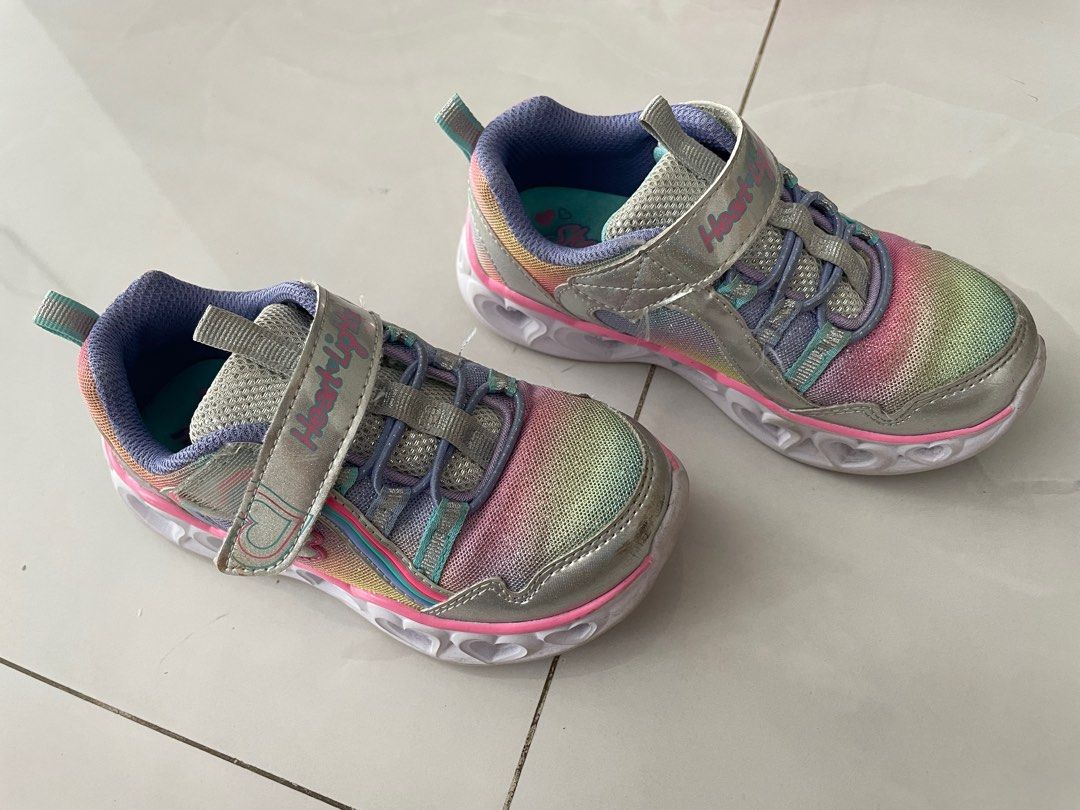 Children's light up sketchers online