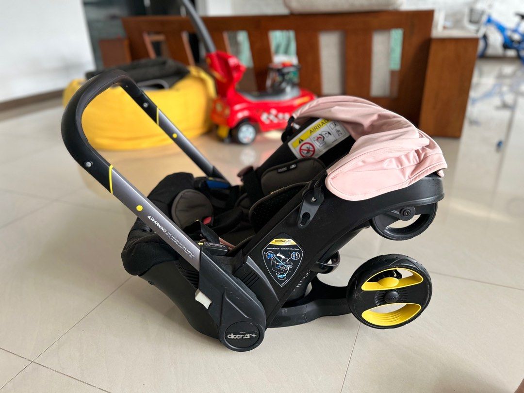 Lightly Used Doona Plus Infant Car Seat Stroller Expires March
