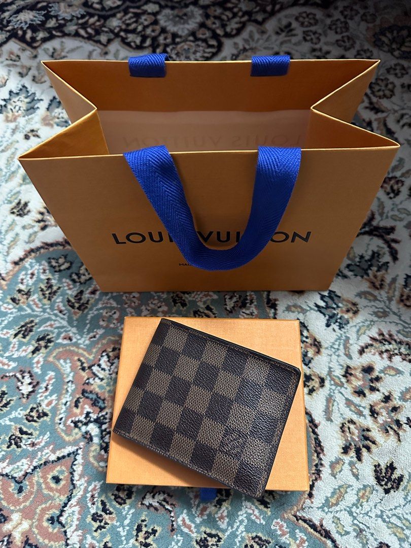 Louis Vuitton Multiple Wallet Monogram Shadow leather (Men), Luxury, Bags &  Wallets on Carousell