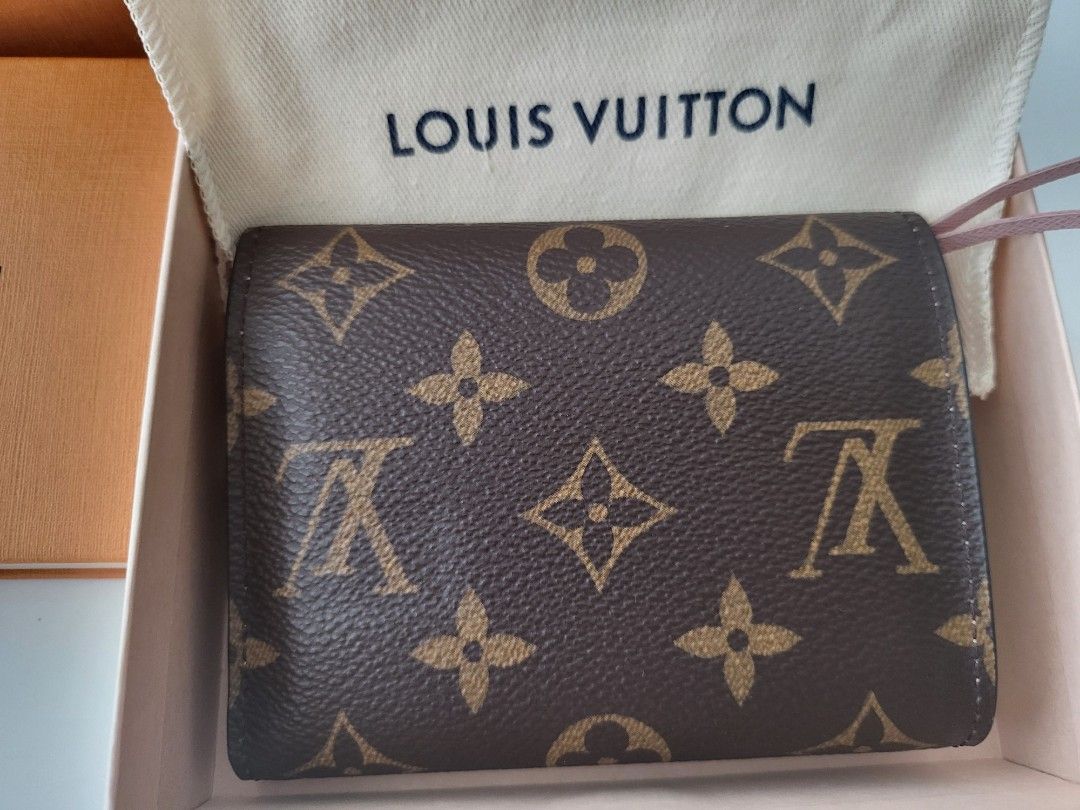 Louis Vuitton Crafty Sarah Wallet (16 Card Slot) Cream in Monogram