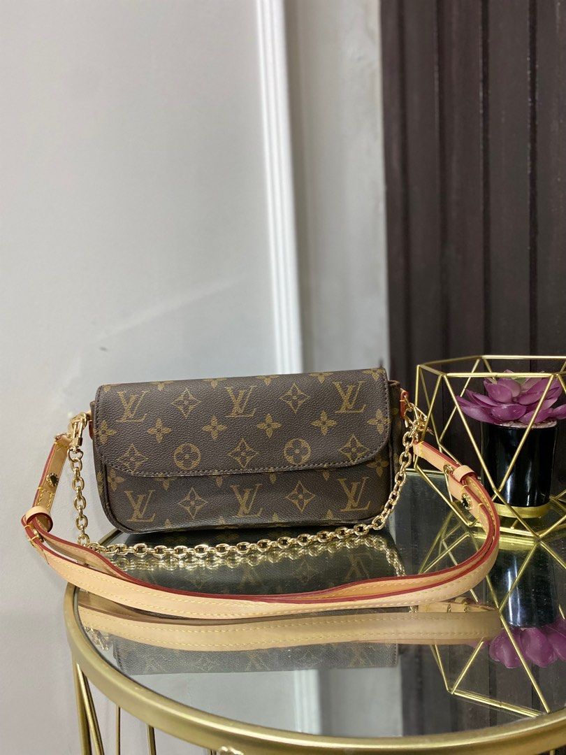 Lv Wallet On chain Ivy in 2023  Louis bag, Vintage designer bags, Lv wallet  on chain