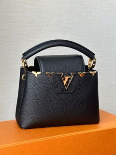 Capucines Mini Crocodilien Brillant in Black - Handbags N93429