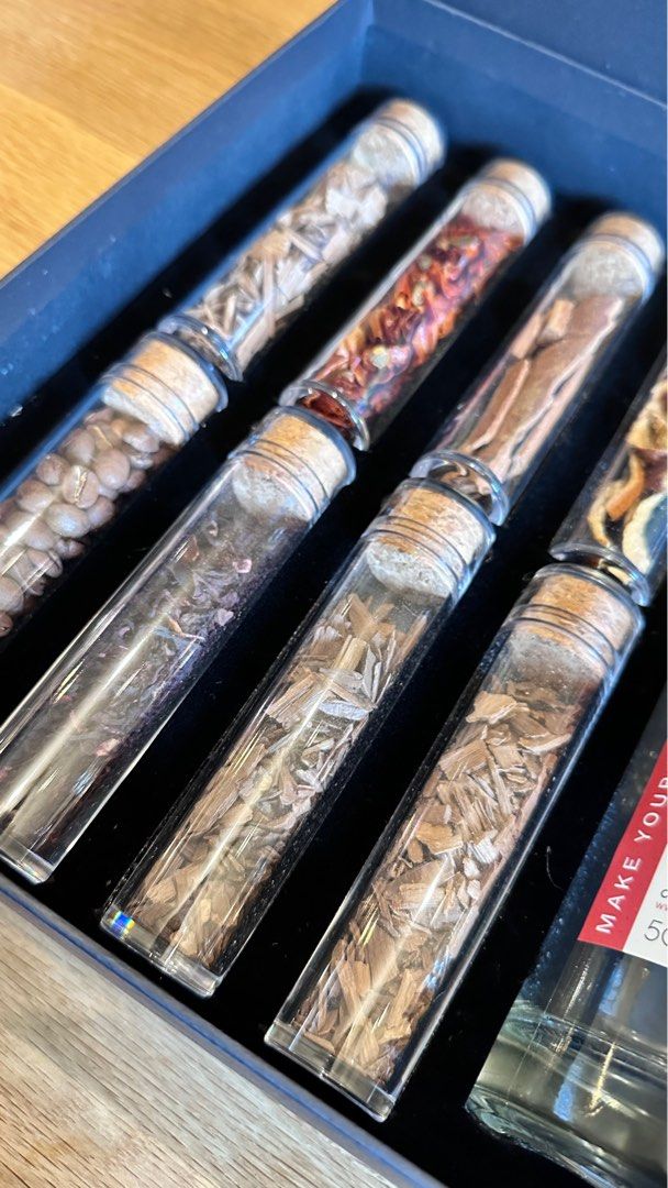 Make Your Own Whiskey Kit, 嘢食 & 嘢飲, 其他食物及飲料 Carousell