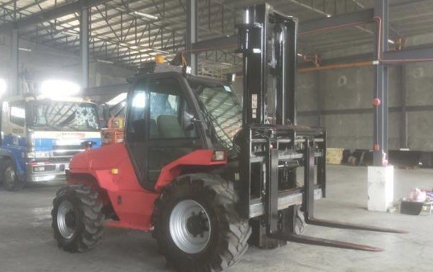 MANITOU Rough Terrain 4x4 Forklift 5 Ton (Category: Heavy Vehicles) located in Quezon City. Submitted by pinnacleparts142 (Listing ID 1247226521, Image 1). Description: For Rent or Sale: MANITOU 5 Ton Rough Terrain Forklift, 4x4 Model: MX50-4 Year: 2013 Engine: Perkins Cabin: Enclosed with aircon Fork: Side shift and fork positioner Ideal for solar farm project /construction sites/mining sites Pls call or text - 0918 905 3987.