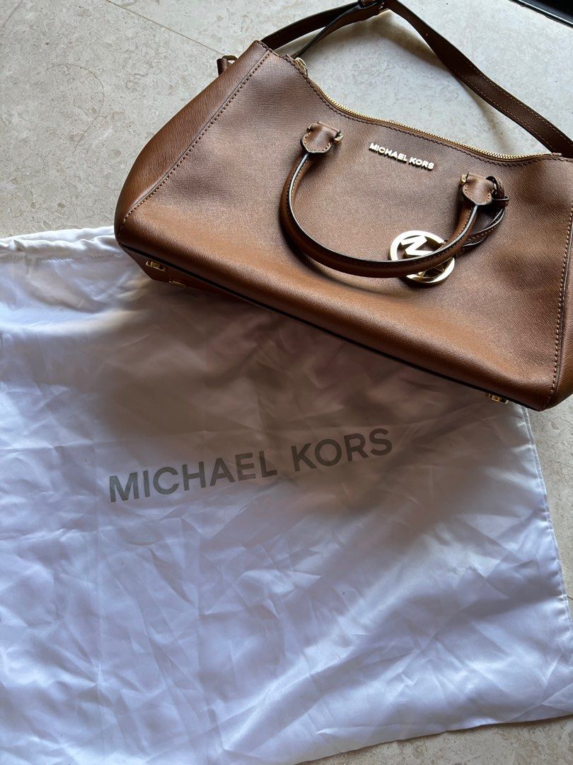 clearance deals Michael Kors Purse | www.pipalwealth.com