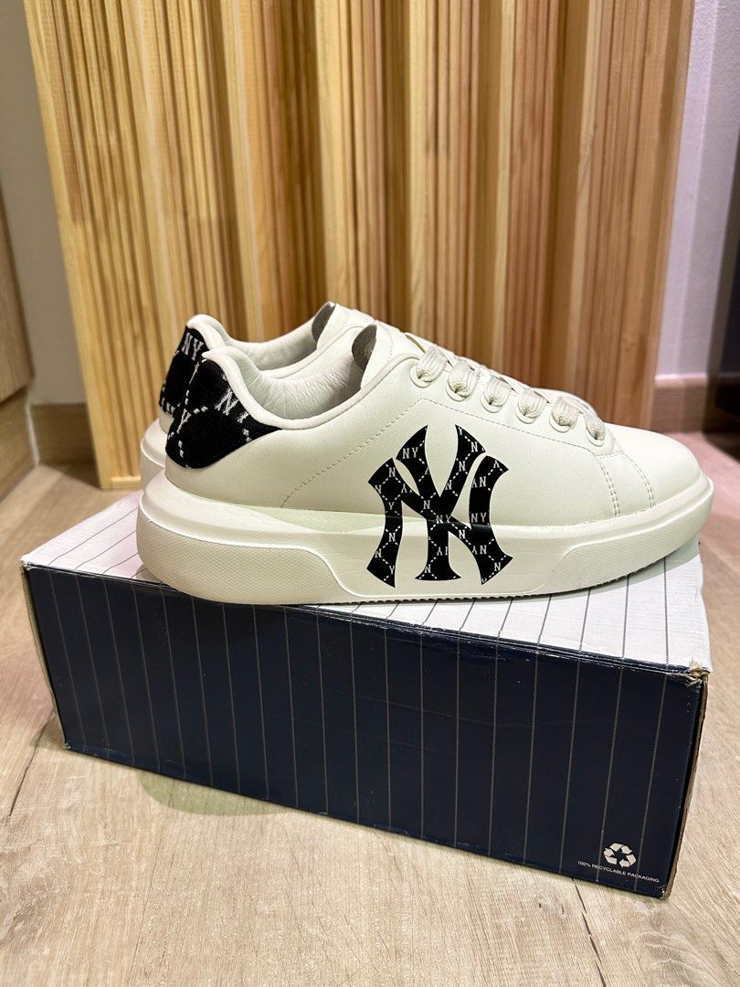 New york yankees best sale men's sneakers