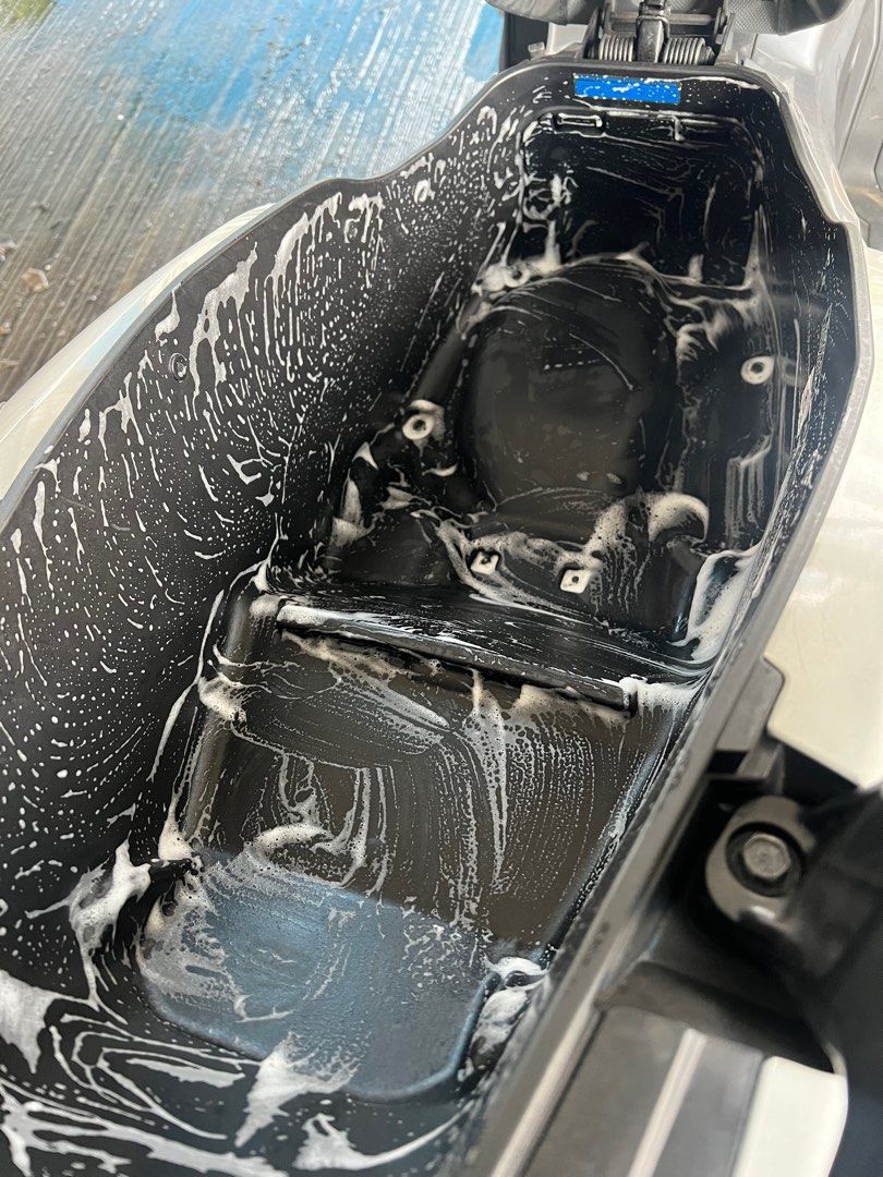 MOTORCYCLE DETAILING / DETAILING / BIKE DETAILING / CERAMIC COATING