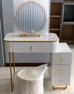(Category: ) located in . Submitted by furnituresalestore (Listing ID 1255016201, Image 1). Description: .