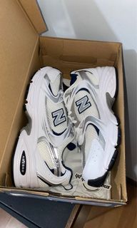 New Balance 530 “White Silver Navy”