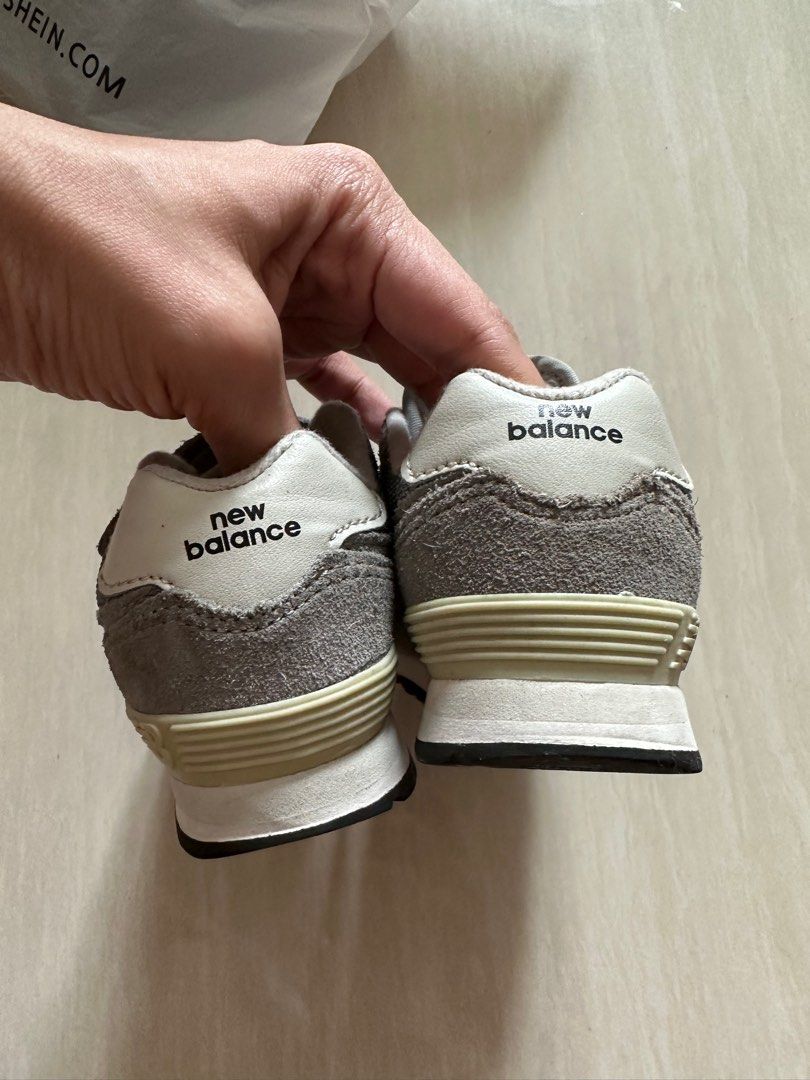 New balance 574 size 13.5cm B (Category: Babies & Kids Fashion) located in Pasig City. Submitted by mrsdecluttering_ph (Listing ID 1255032732, Image 2). Description: New balance toddler size 7us/6.5uk/13.5cm.