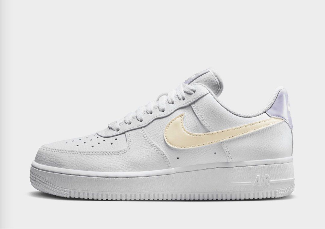 Air force 1 with gold swoosh best sale
