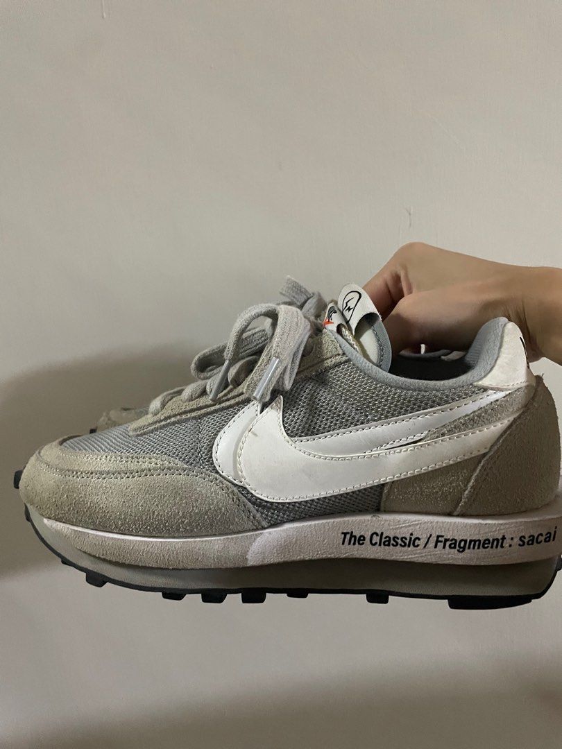 Nike sacai 藤原浩灰色(含運), 她的時尚, 鞋, 運動鞋在旋轉拍賣