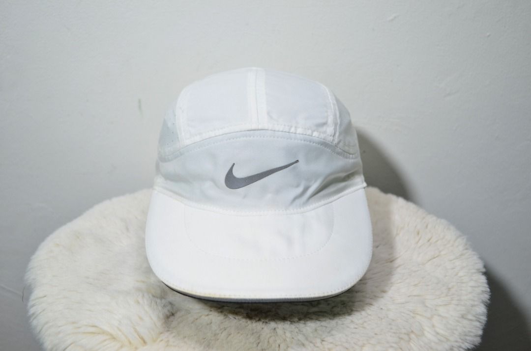 Nike tailwind deals fit