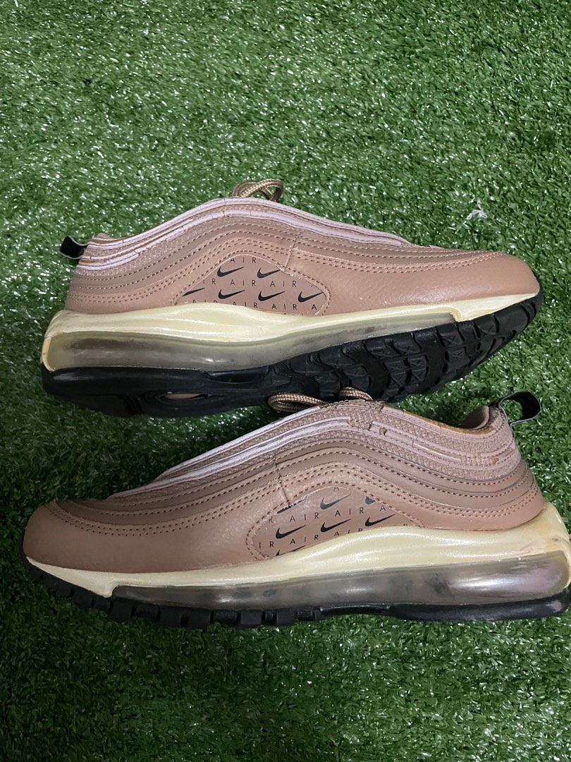 Nike air sales max 76