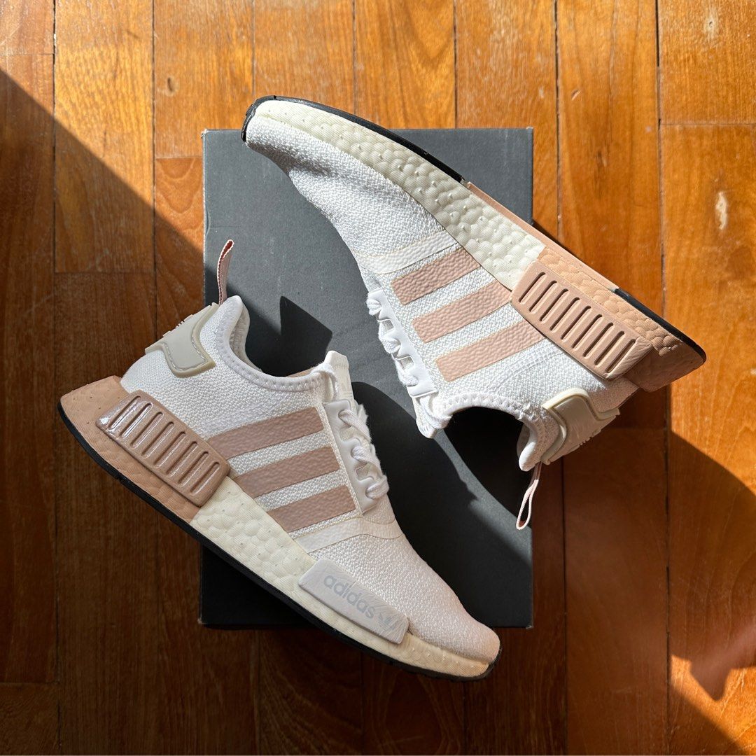 Nmd r1 womens store ash pearl/chalk pearl/white