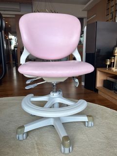Okamura Ergonomic Chair