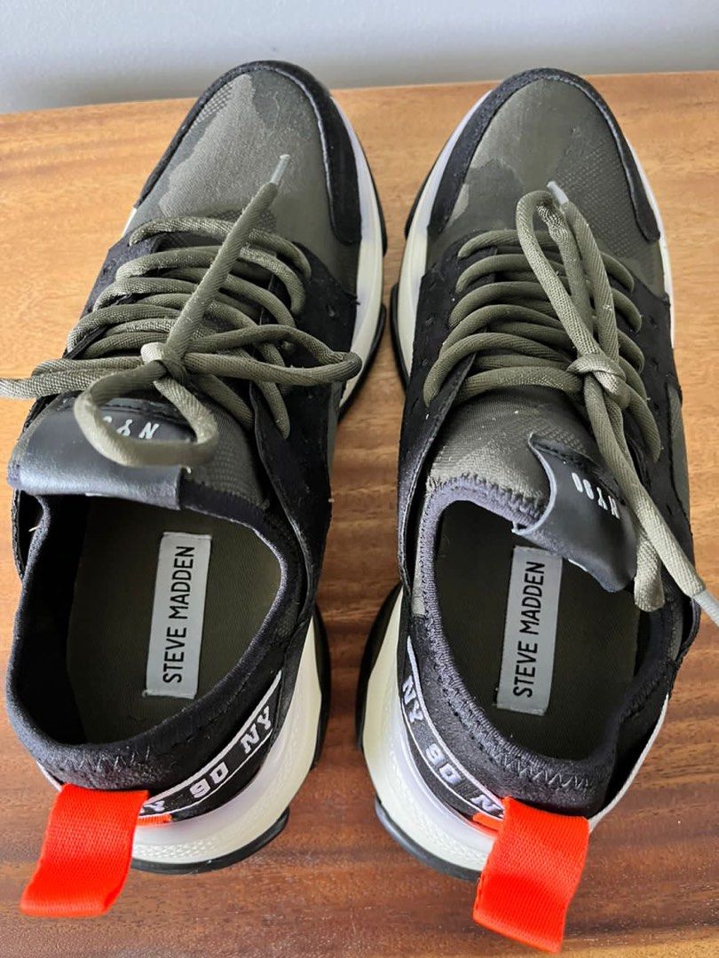 Steve madden womens camo sneakers on sale