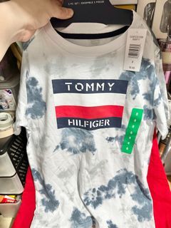 Original Tommy Hilfiger boy’s  2pc set size 8-9 yrs old
