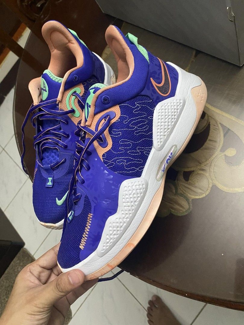 pg5 la drip on feet