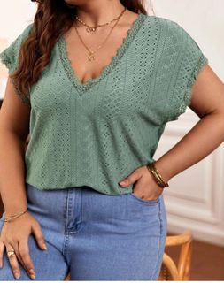 Plus size top