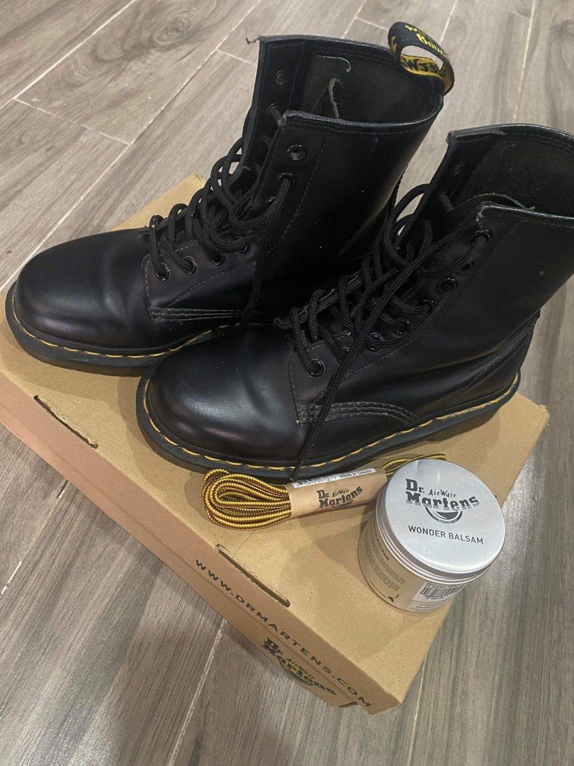 Preloved dr deals martens