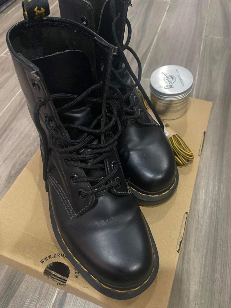 Preloved dr martens hotsell