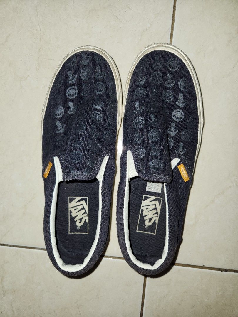Preloved Vans Slip On Hitam Trippy Cord Dark Fesyen Wanita