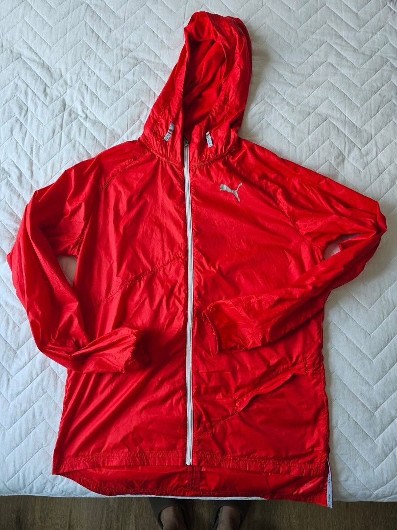 Puma windcell Windbreaker running