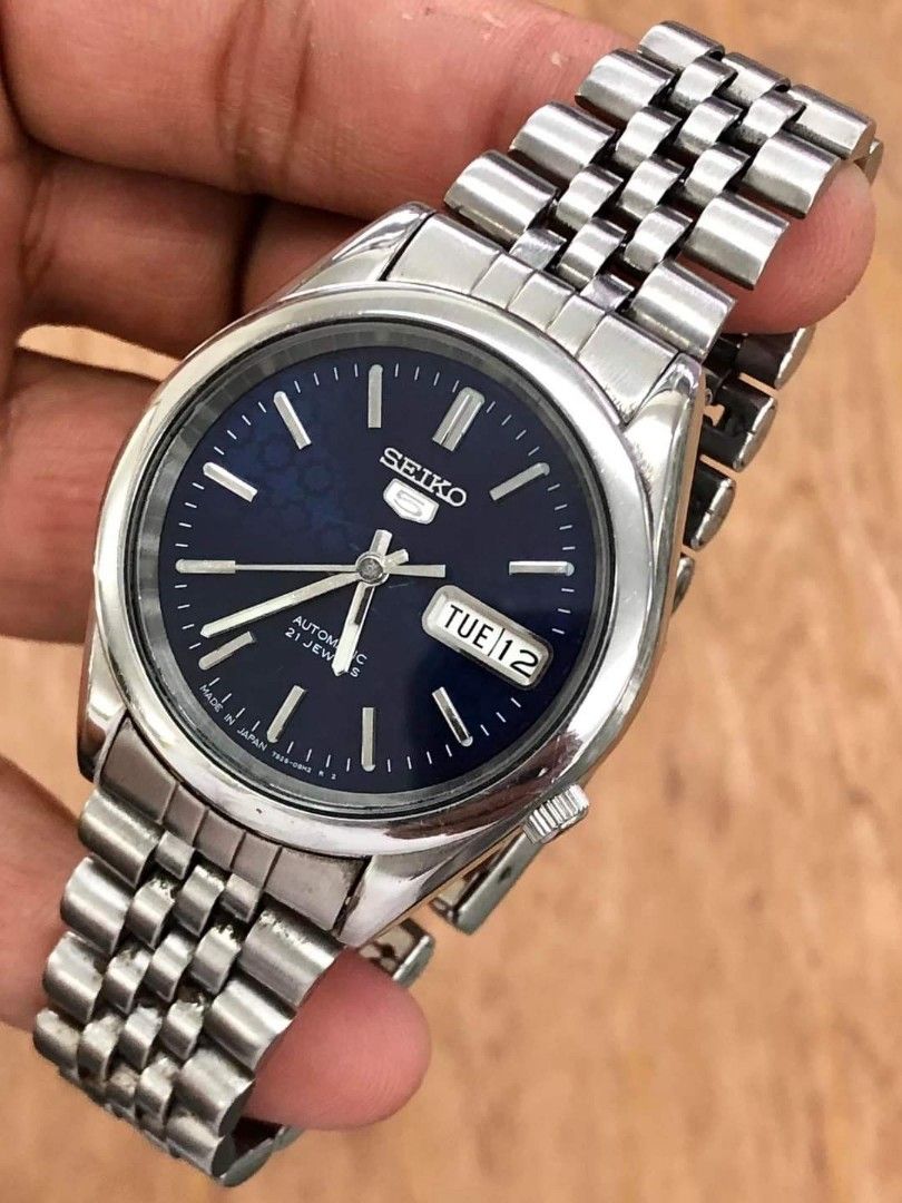 Seiko mens hotsell watch sale