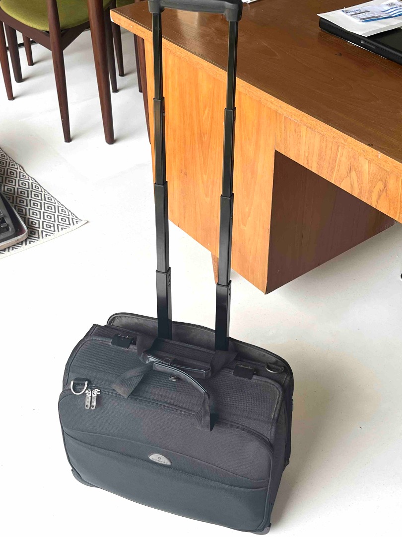 Pilot bag 2025 trolley