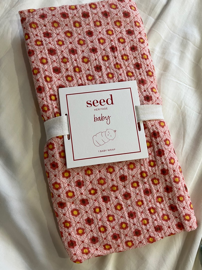 SEED swaddle, Babies & Kids, Nursing & Feeding, Breastfeeding & Bottle Feeding on Carousell