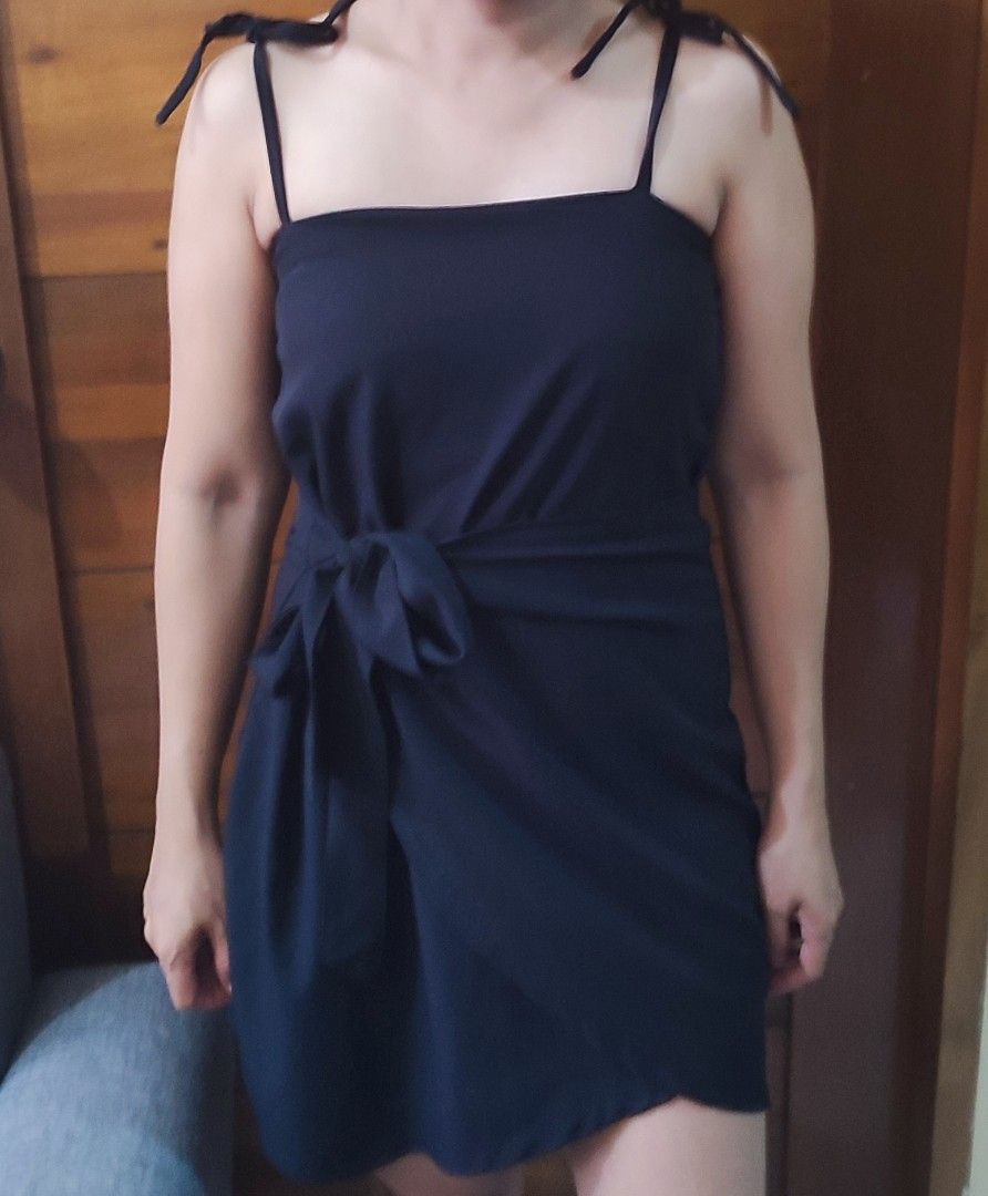 Short dress. Fit to small body frame Women s Fashion Dresses Sets Dresses on Carousell