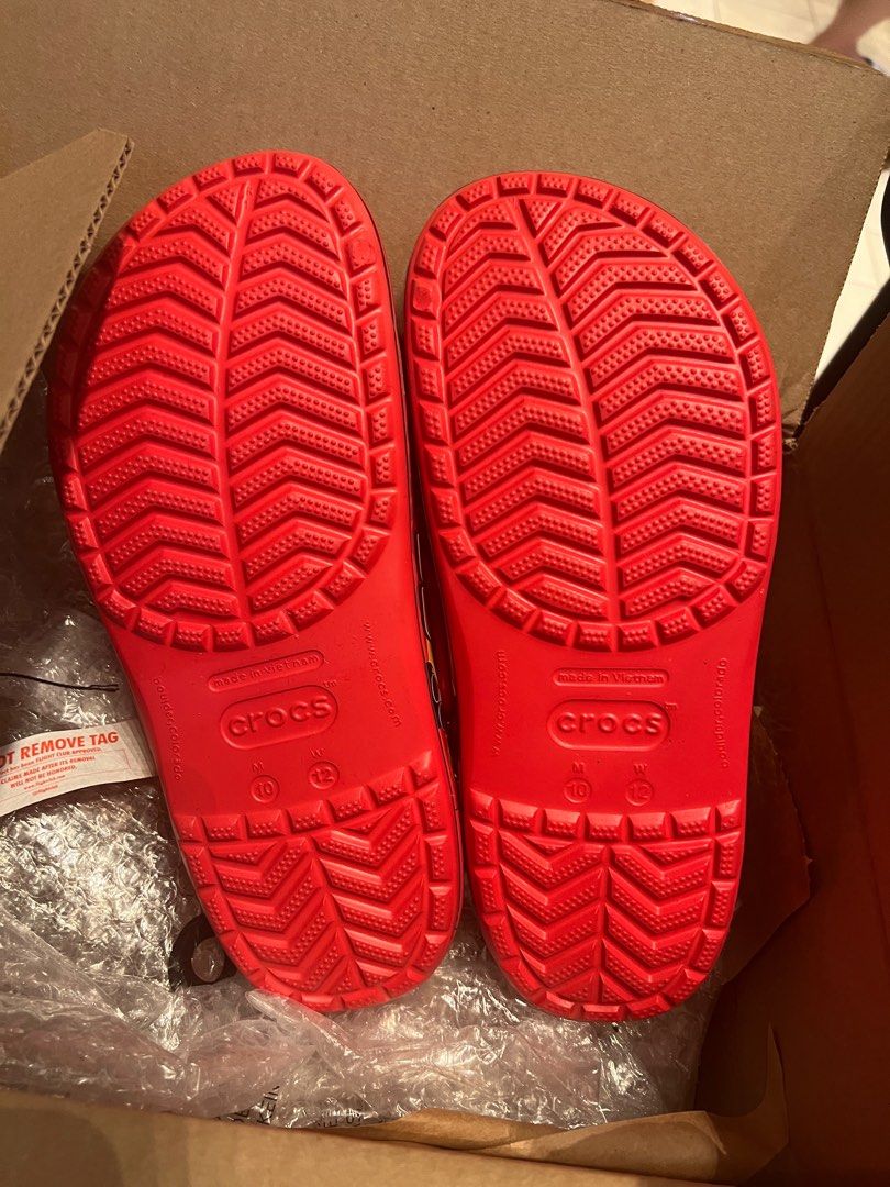 Lightning mcqueen crocs size 9 deals
