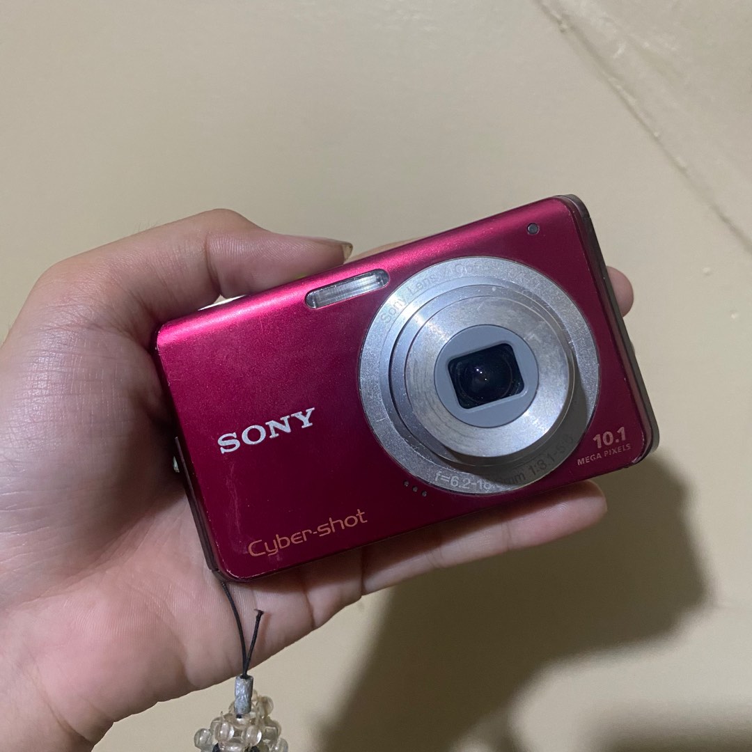 Sony Cybershot DSCW180 (pink), Photography, Cameras on Carousell