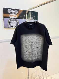 T- Shirt