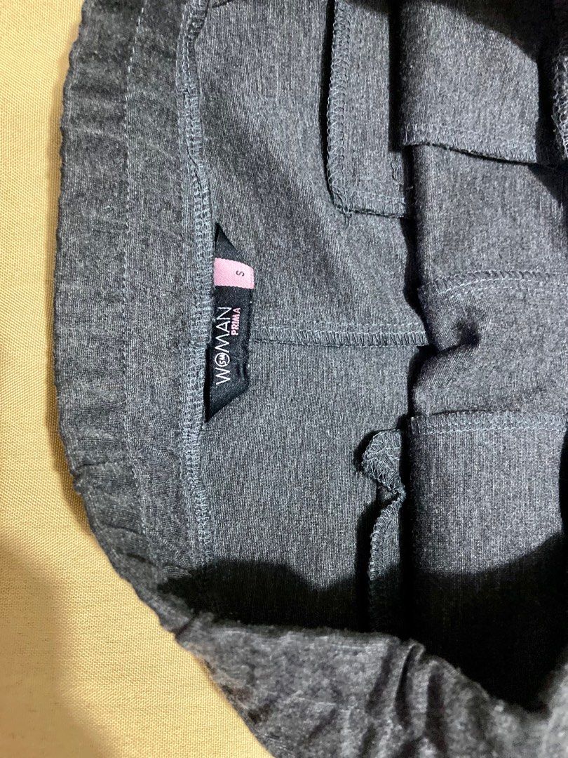 Thick leggings (Category: Other Bottoms) located in Bulacan. Submitted by bebeella (Listing ID 1255066516, Image 2). Description: In excellent condition. Stretchable. Small on tag but fits up to medium..