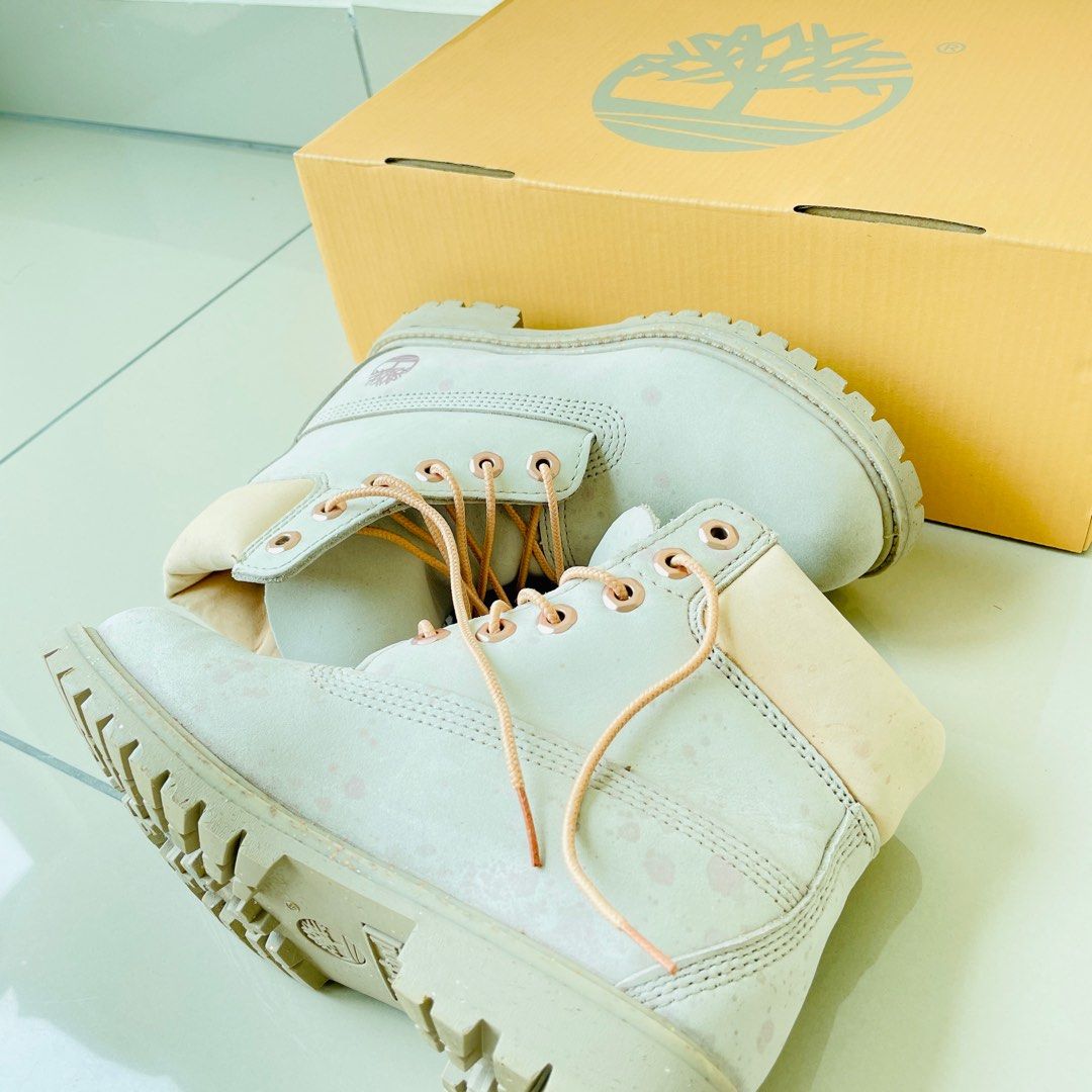Ice white shop timberlands