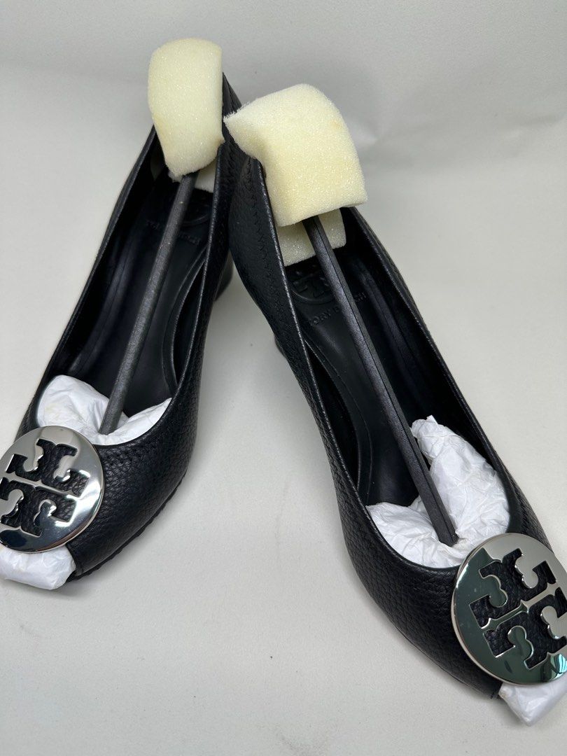 Tory Burch sally 2. Tumbled leather Women s Fashion Footwear