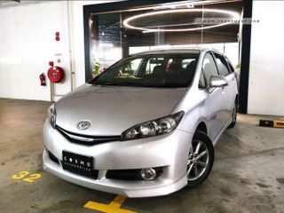 Toyota Wish 1.8 (A)