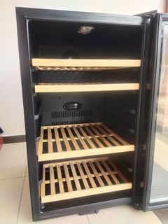 (Category: ) located in . Submitted by yslee93 (Listing ID 1255093624, Image 1). Description: .