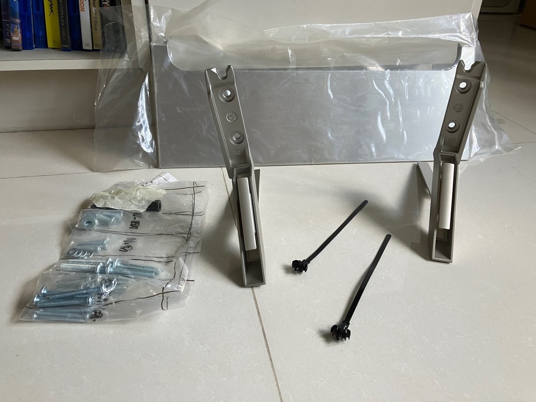 TV stand for Sony Bravia TV, TV & Home Appliances, TV & Entertainment