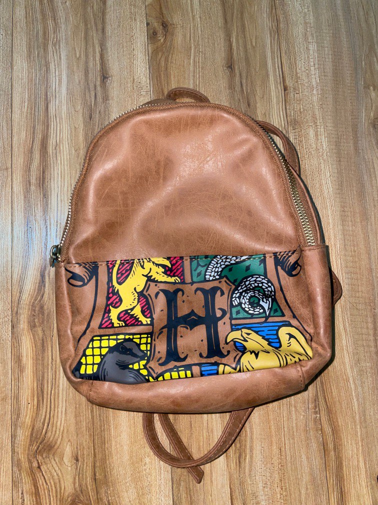 Harry potter outlet backpack typo