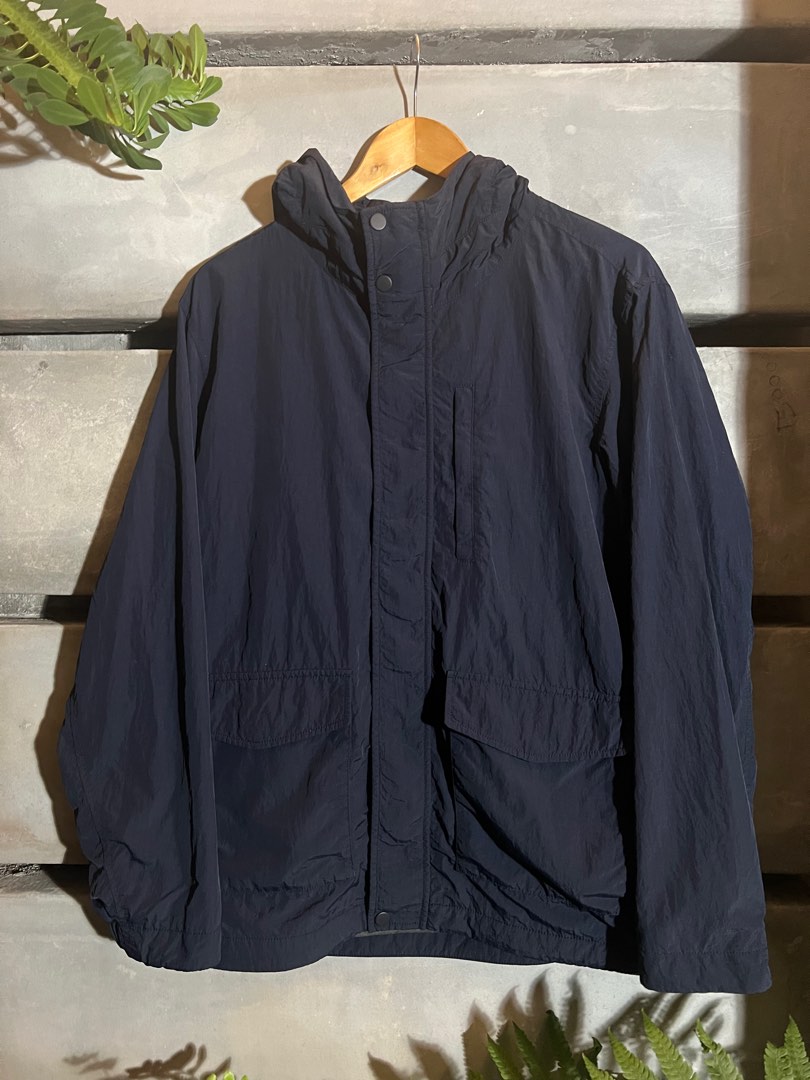 Uniqlo utility parka, Men's Fashion, Activewear on Carousell