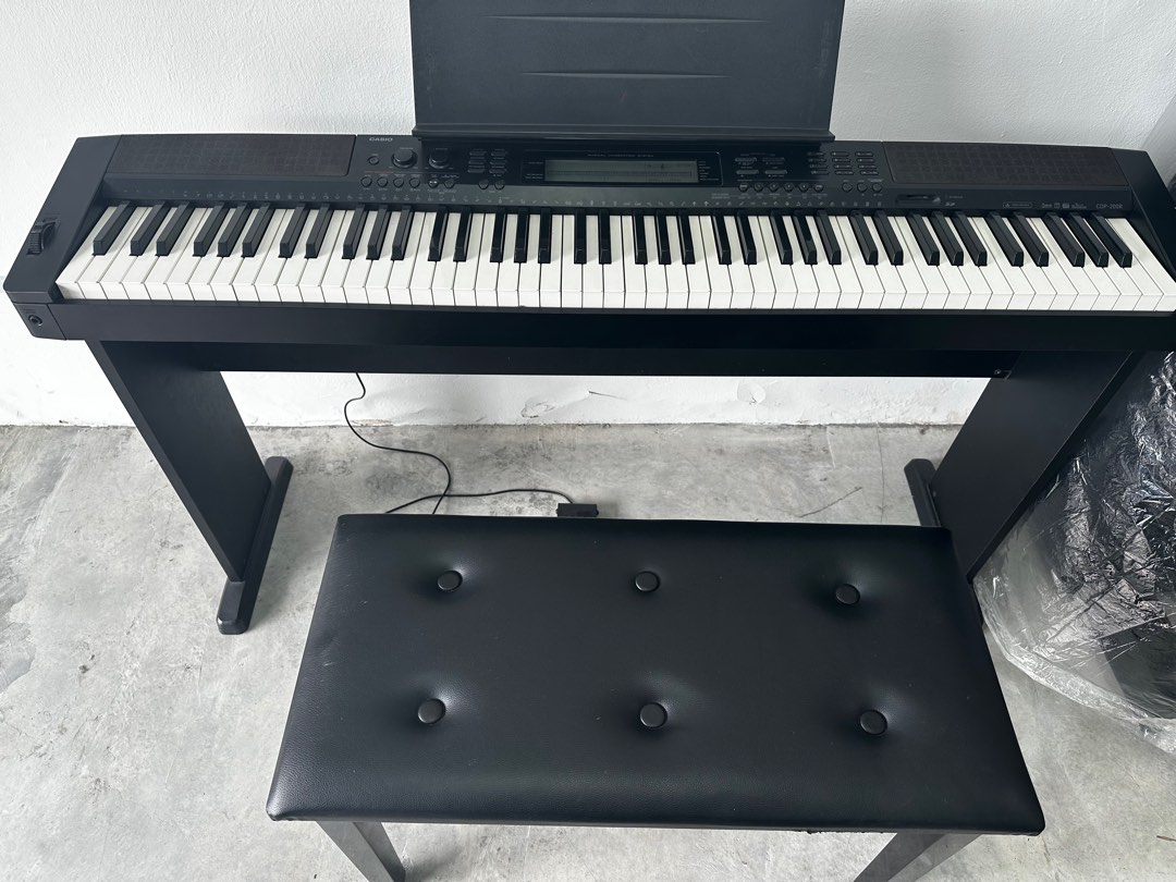 used digital piano casio cdp200R