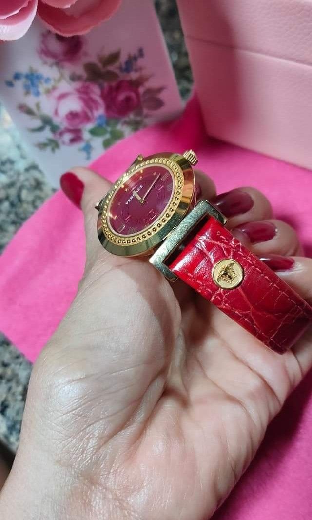 Versace wacth Luxury Watches on Carousell