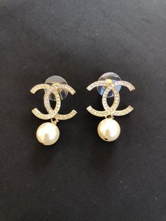 Vintage earrings brand new Chanel