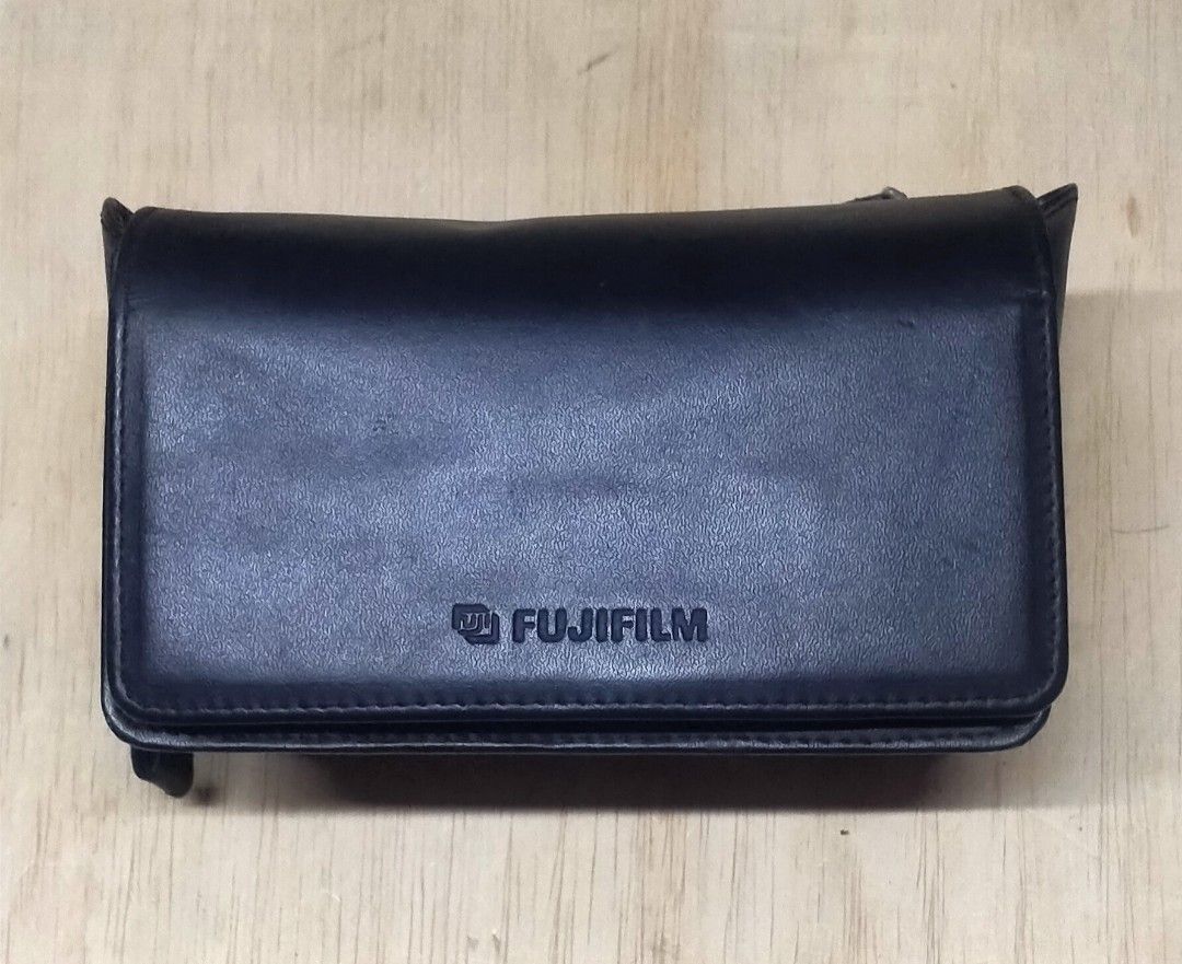 Vintage Fujifilm Camera Bag, Photography, Cameras on Carousell