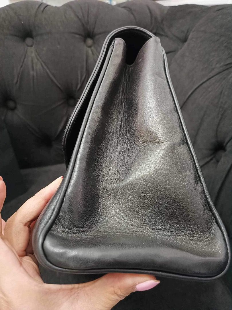 Vintage Matelasse CC Handbag (Category: Luxury Bags & Wallets) located in Quezon City. Submitted by hellopatchi (Listing ID 1255040700, Image 2). Description: Vintage bag rank A to AB no major issue Gold hardware Hologram intact Generic dust bag With cards and Entrupy TARLAC .