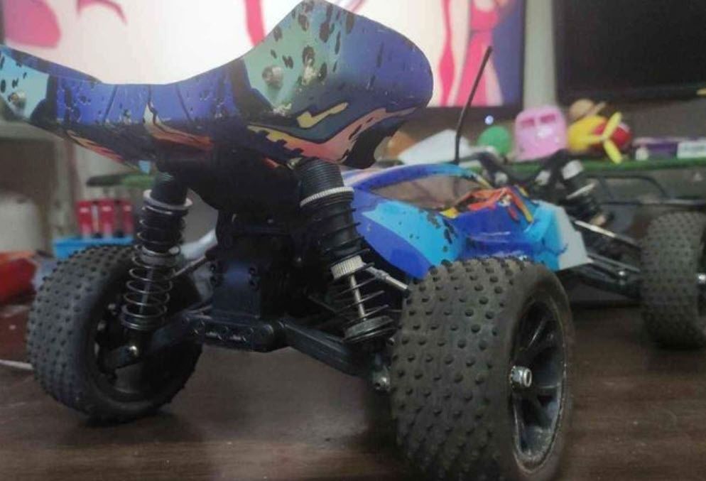Vrx Buggy 1:10 Brussless, Hobbies & Toys, Toys & Games on Carousell